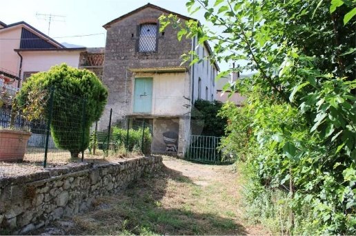 quadrivano in vendita a Solofra
