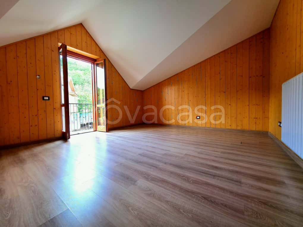 appartamento in vendita a Solofra