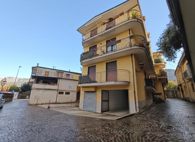 appartamento in vendita a Solofra in zona Sant'Agata Irpina