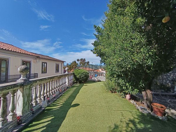 casa semindipendente in vendita a Solofra in zona Sant'Andrea Apostolo