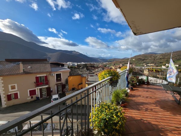 appartamento in vendita a Solofra