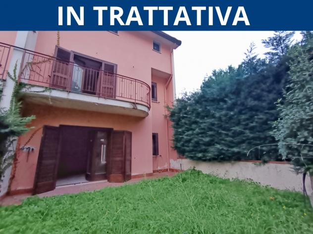 casa indipendente in vendita a Solofra