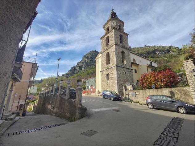 appartamento in vendita a Solofra in zona Sant'Andrea Apostolo