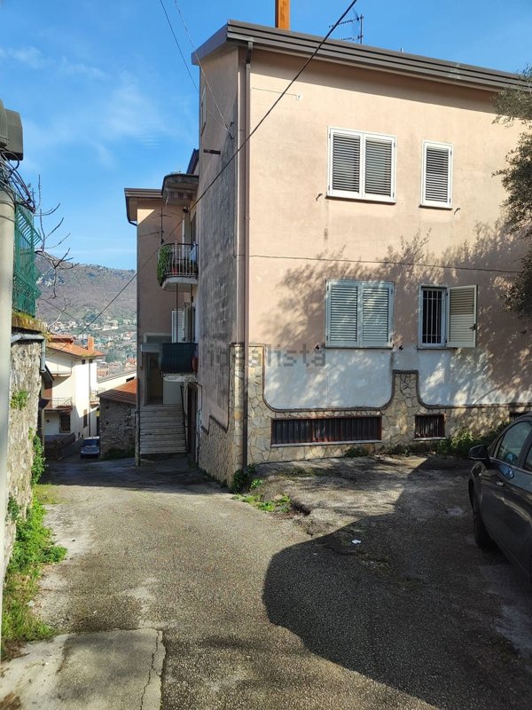 appartamento in vendita a Solofra