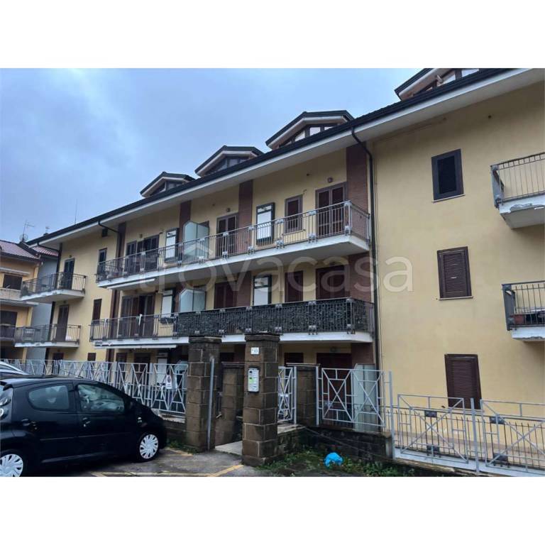 appartamento in vendita a Solofra in zona Sant'Andrea Apostolo