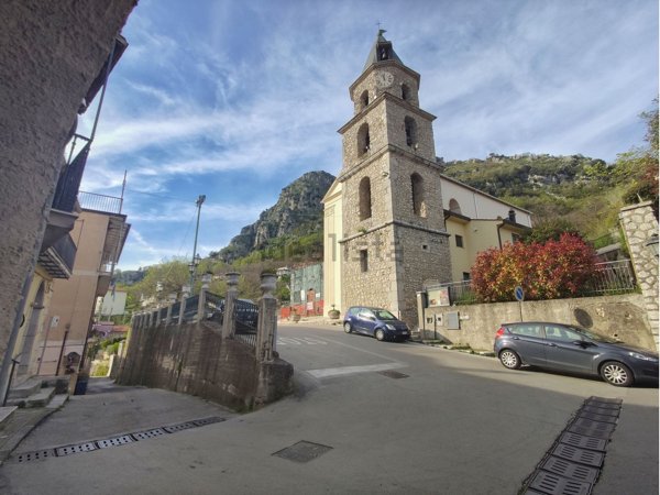 appartamento in vendita a Solofra in zona Sant'Andrea Apostolo