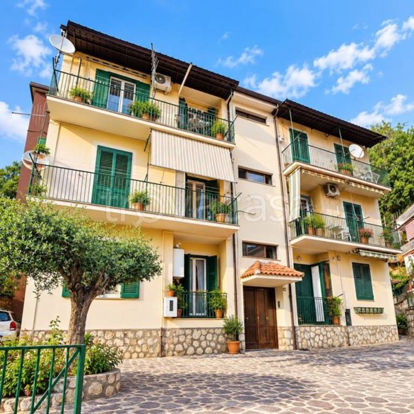 appartamento in vendita a Solofra in zona Sant'Andrea Apostolo