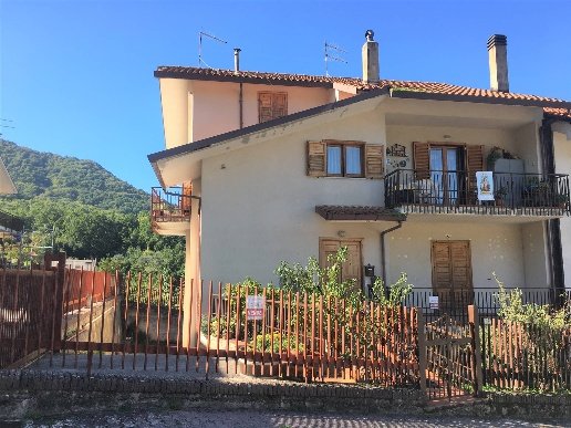 appartamento in vendita a Sorbo Serpico