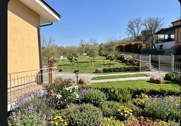 casa indipendente in vendita a Sorbo Serpico