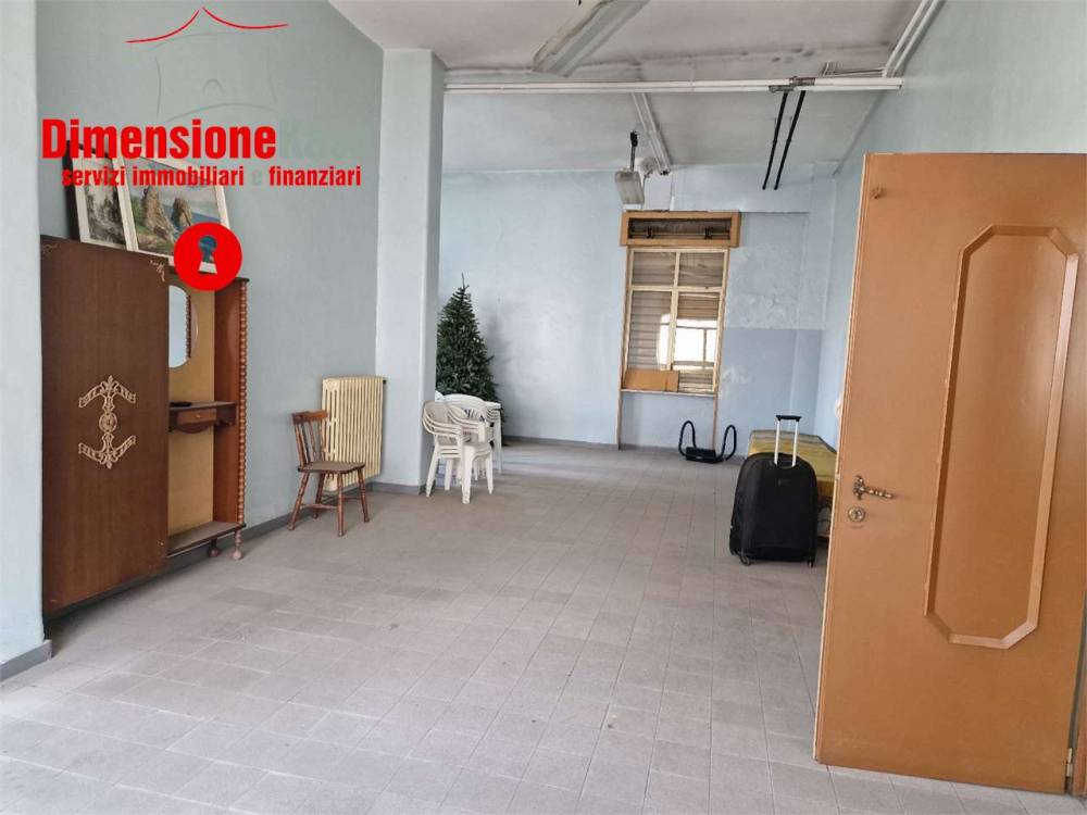 intera palazzina in vendita a Sperone