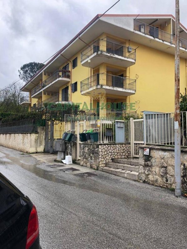 appartamento in vendita a Summonte in zona Starze