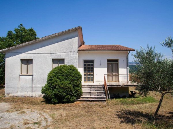 casa indipendente in vendita a Taurasi