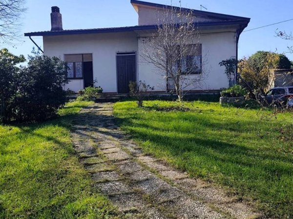 casa indipendente in vendita a Taurasi