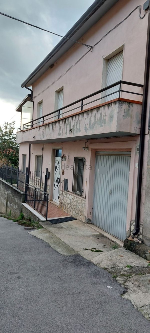 casa indipendente in vendita a Taurasi