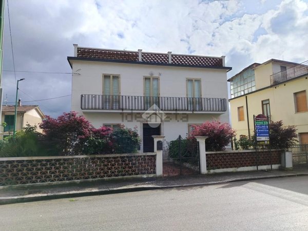 casa indipendente in vendita a Taurasi