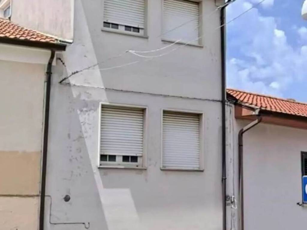 casa indipendente in vendita a Torella dei Lombardi