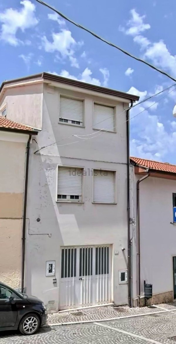 casa indipendente in vendita a Torella dei Lombardi