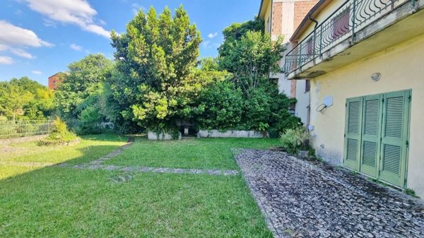 casa indipendente in vendita a Torella dei Lombardi