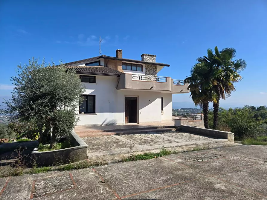 casa indipendente in vendita a Torre Le Nocelle