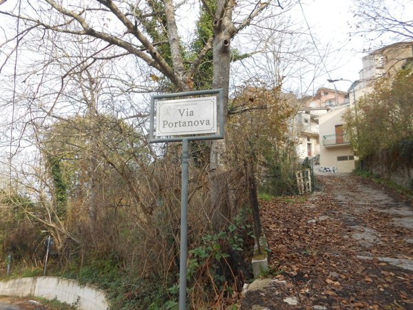 casa indipendente in vendita a Torre Le Nocelle