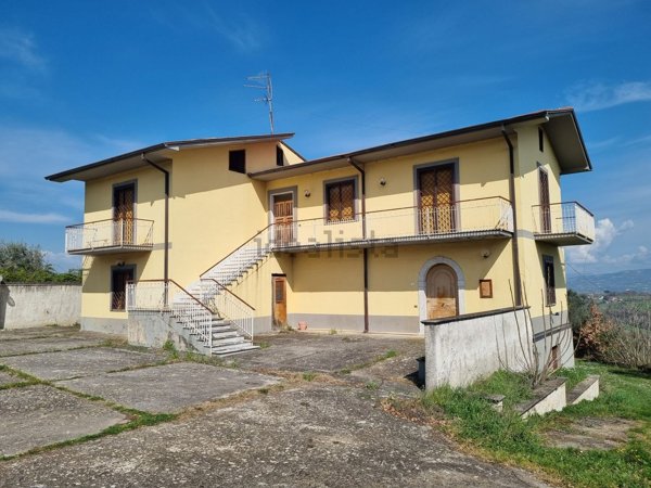 casa indipendente in vendita a Torre Le Nocelle