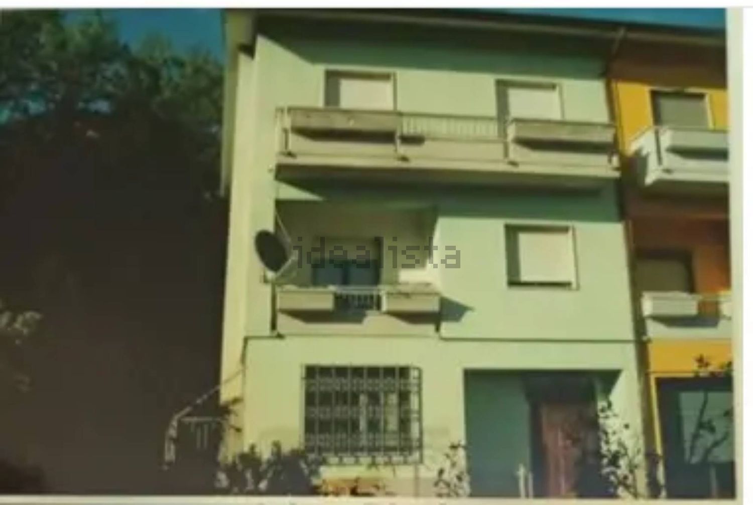 casa indipendente in vendita a Tufo