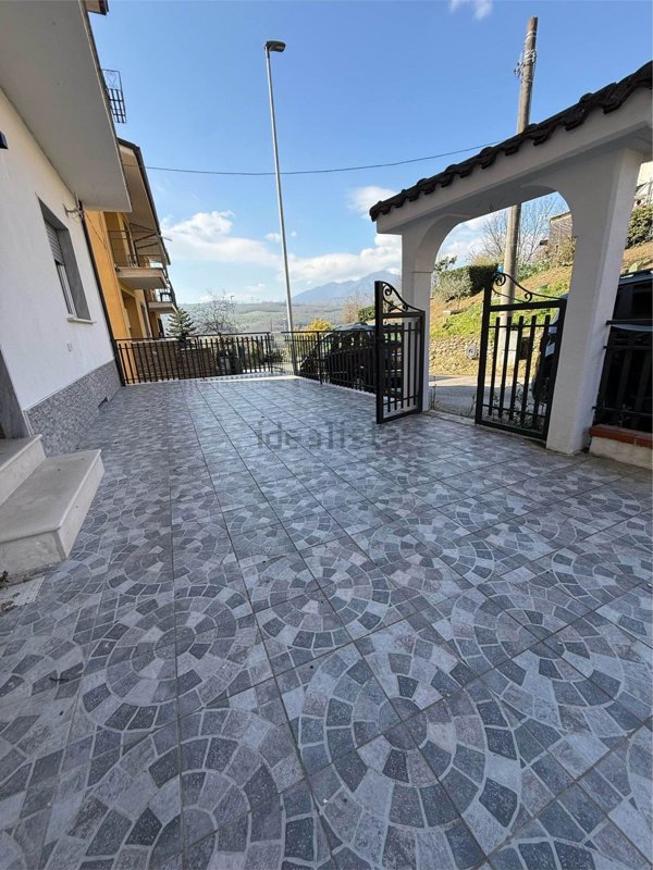 appartamento in vendita a Tufo