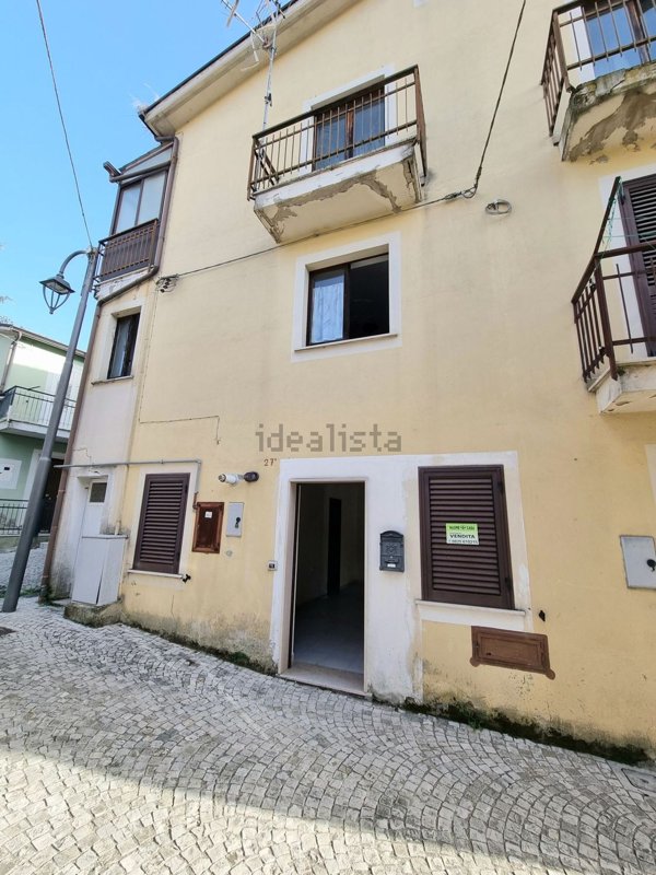 appartamento in vendita a Tufo