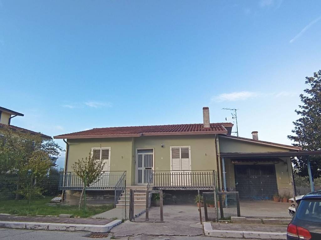 casa indipendente in vendita a Venticano