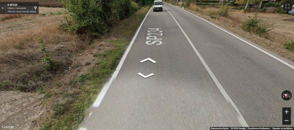 trivano in vendita a Venticano