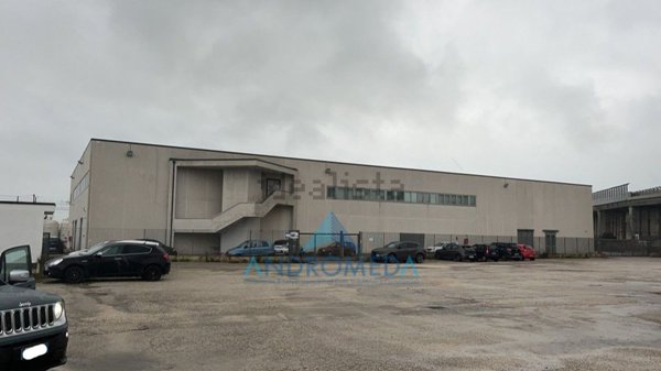 capannone in vendita a Venticano