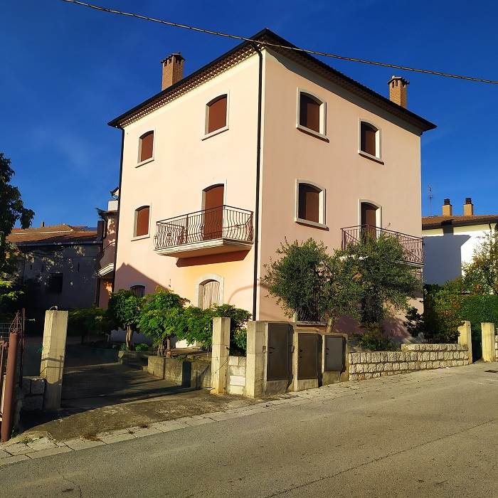 negozio in vendita a Villamaina