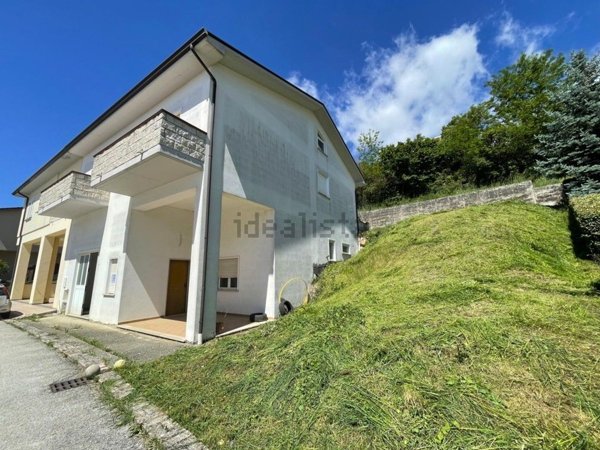 casa semindipendente in vendita a Villanova del Battista