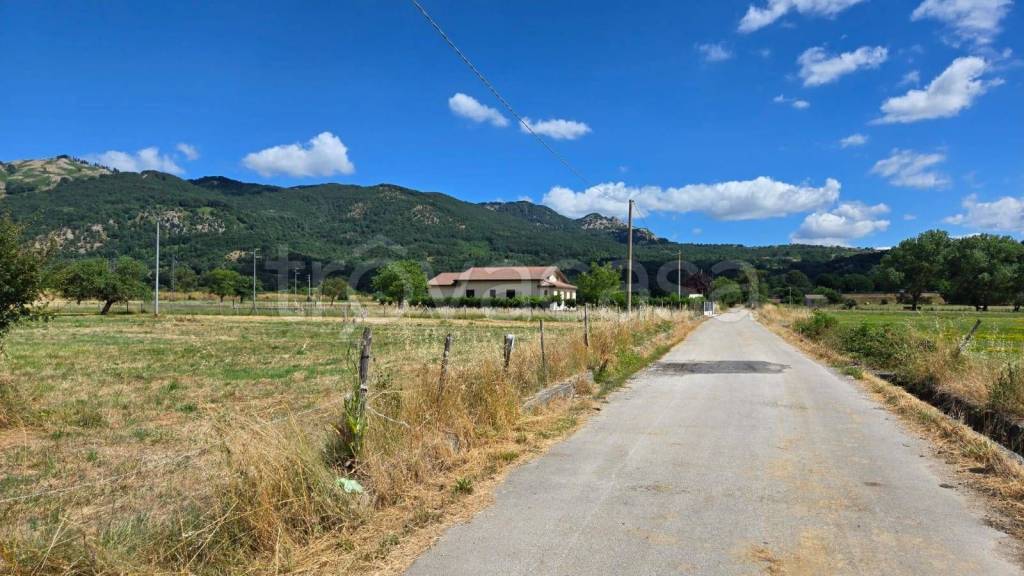 terreno agricolo in vendita a Volturara Irpina