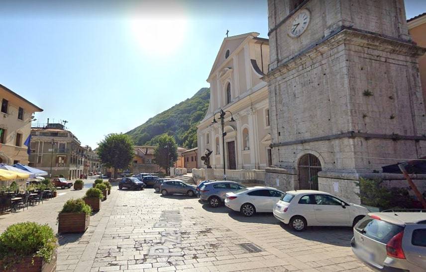 casa indipendente in vendita a Volturara Irpina