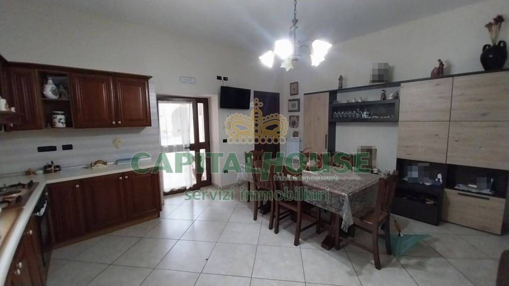casa indipendente in vendita a Montoro in zona Piano