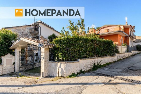 casa indipendente in vendita a Montoro in zona Banzano