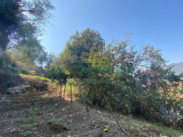 casa indipendente in vendita a Montoro in zona Piano