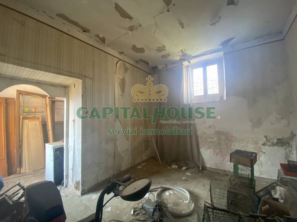 casa indipendente in vendita a Montoro