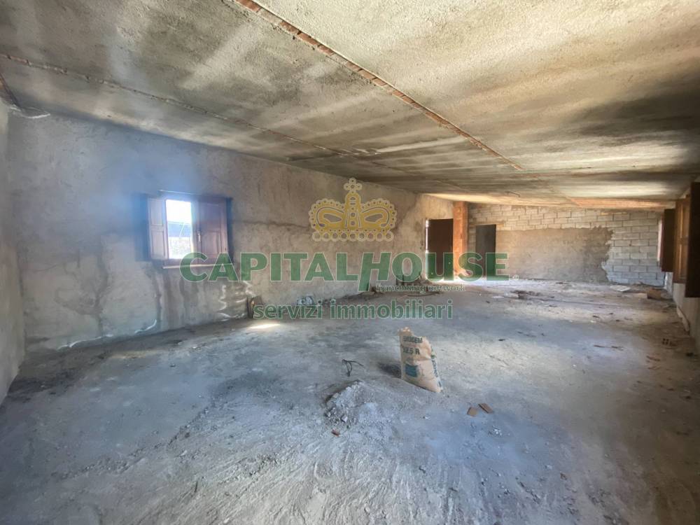 appartamento in vendita a Montoro in zona Piano