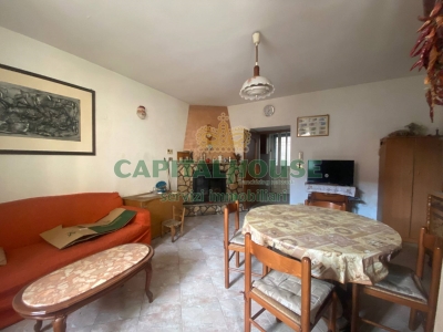 casa indipendente in vendita a Montoro in zona Piano
