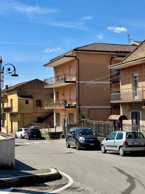 appartamento in vendita a Montoro in zona Piano