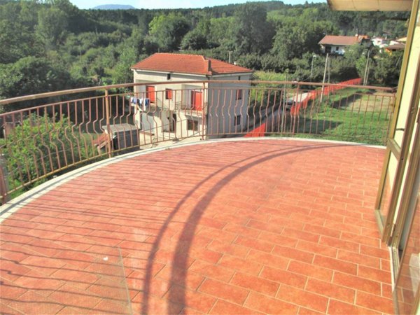 appartamento in vendita a Montoro in zona Piano