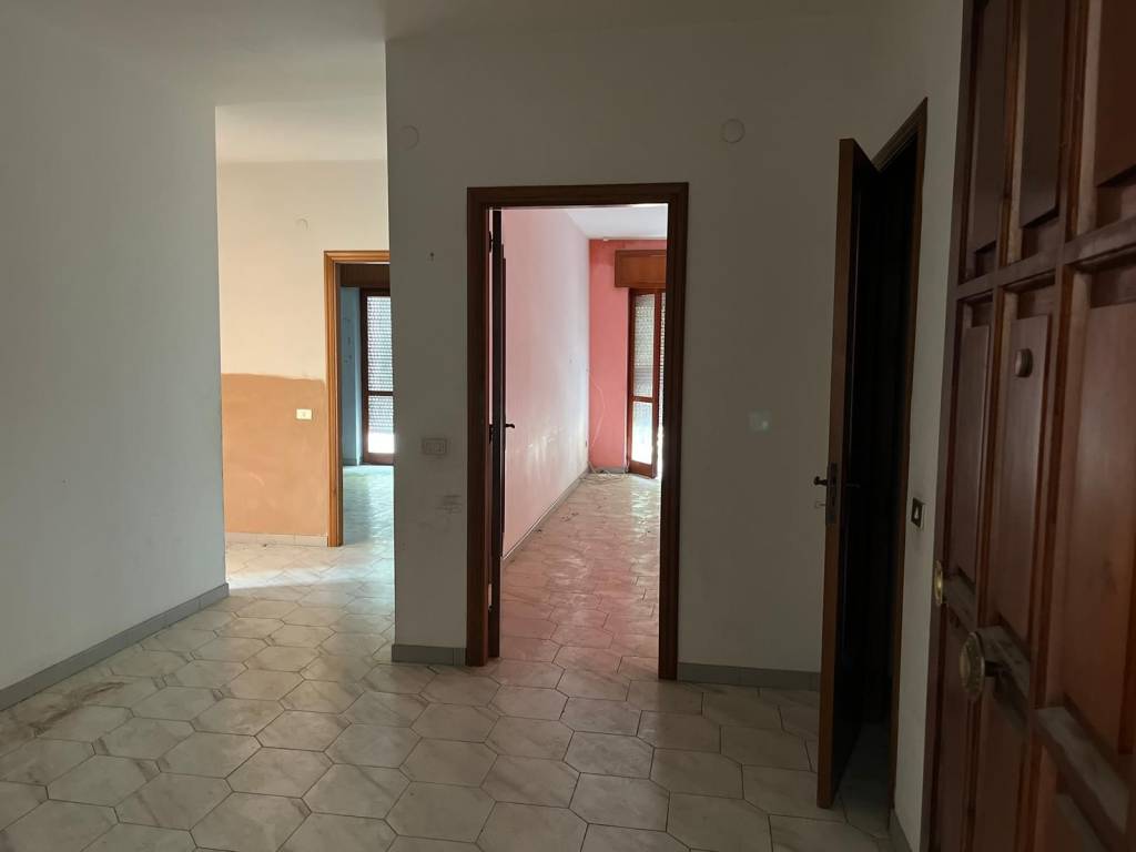 appartamento in vendita a Montoro in zona Piano