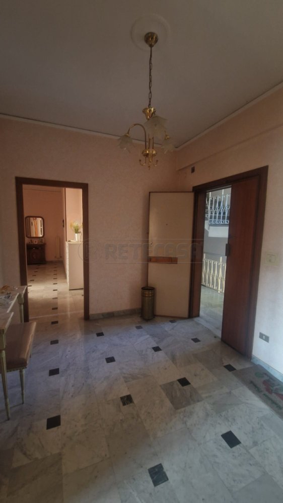 appartamento in vendita a Montoro in zona Piazza di Pandola