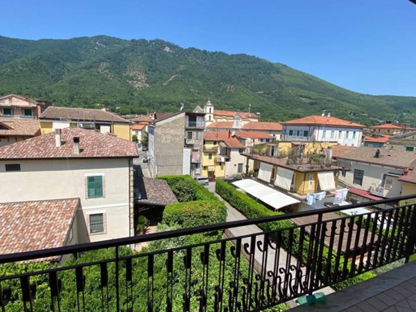 appartamento in vendita a Montoro in zona Piano