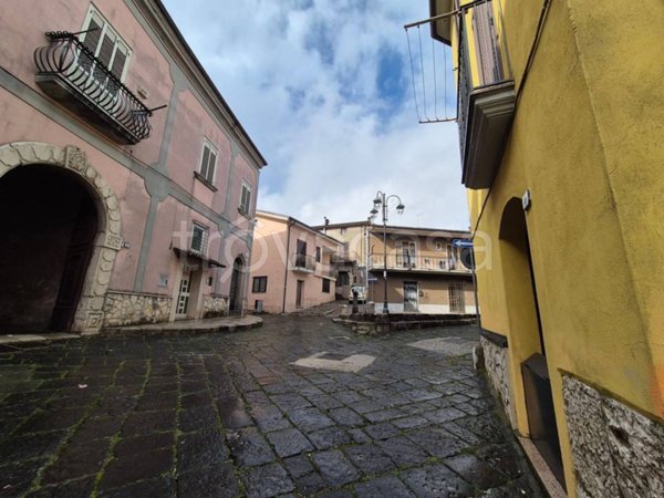 appartamento in vendita a Montoro in zona Piano