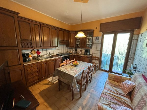 appartamento in vendita a Montoro in zona Piano