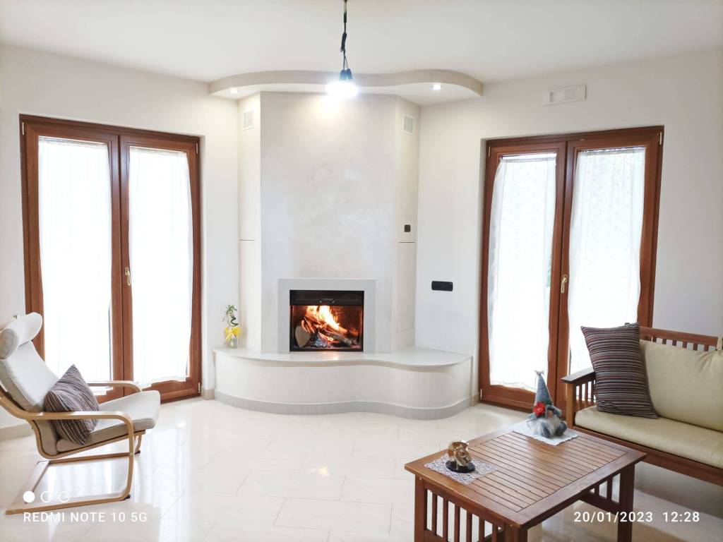 casa indipendente in vendita a Montoro in zona Piano