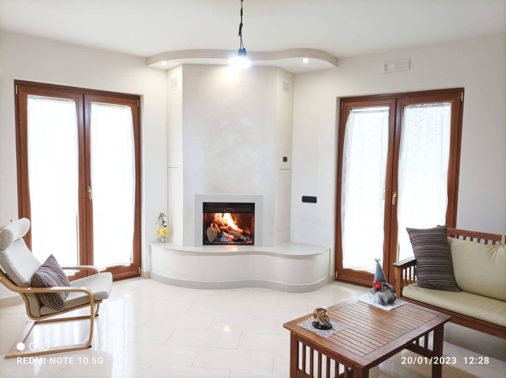 casa indipendente in vendita a Montoro in zona Montoro Superiore